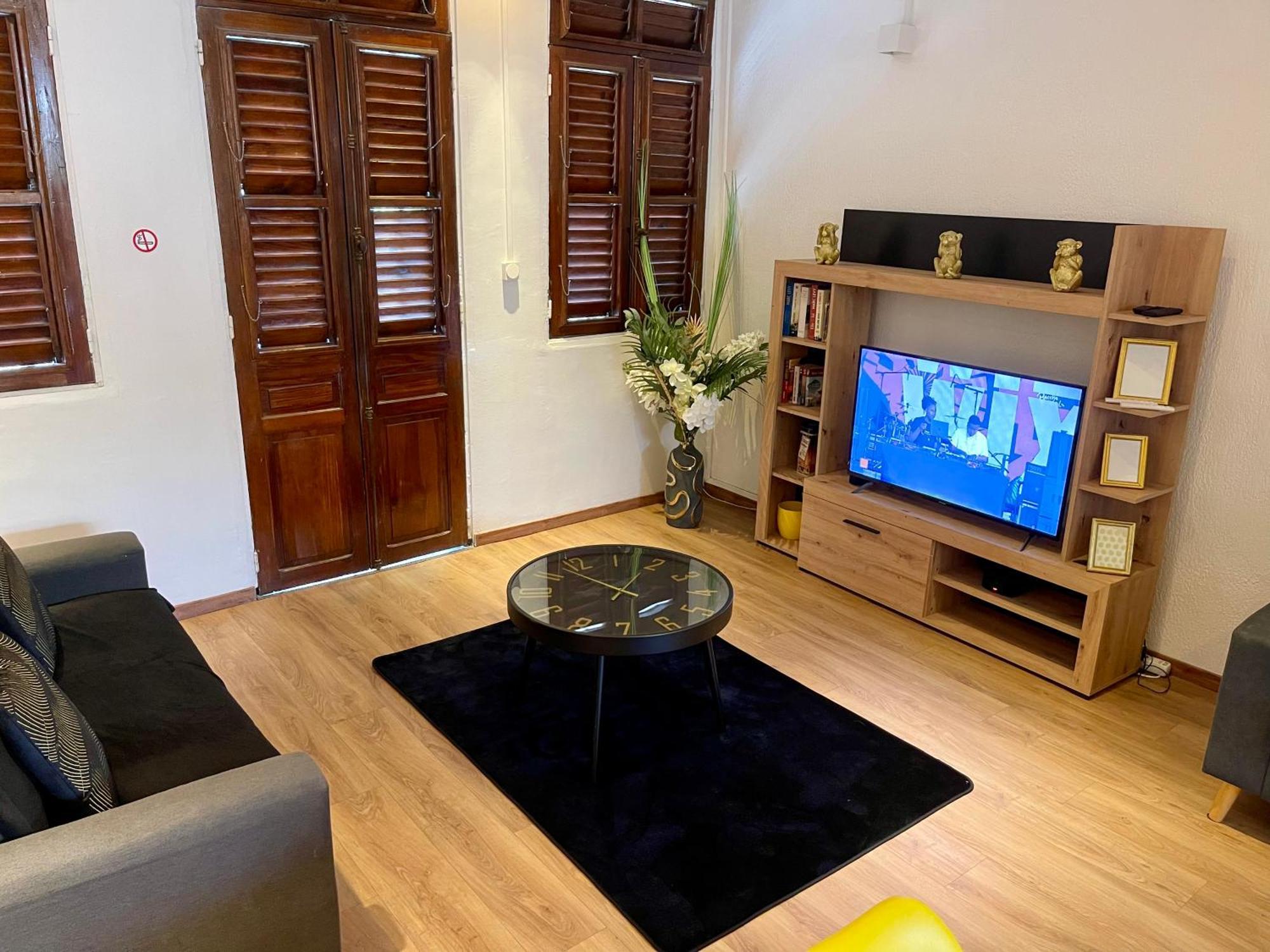 Loft T2 En Couleur En Plein Centre Ville Fort-De-France Martinique Εξωτερικό φωτογραφία